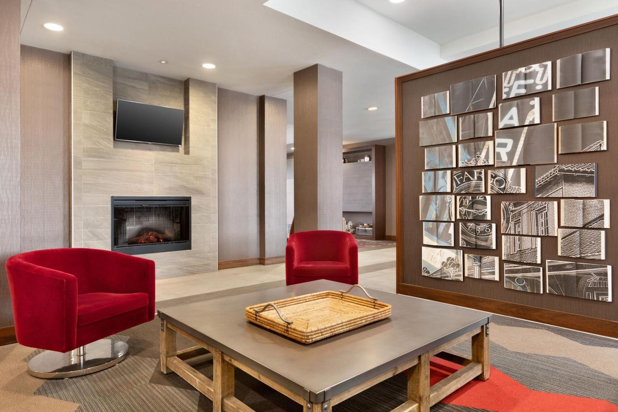 Four Points By Sheraton Fargo Medical Center Екстер'єр фото