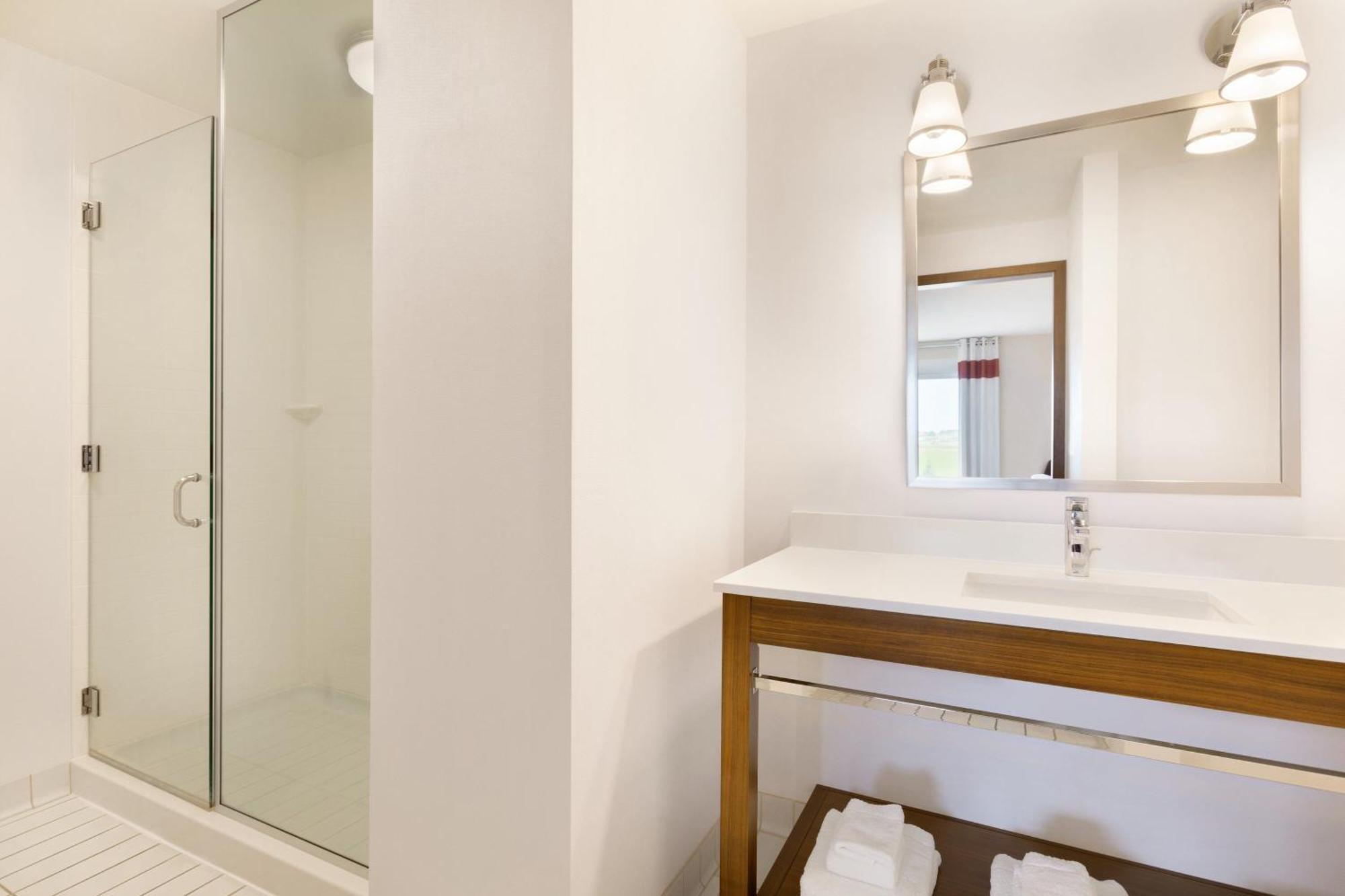 Four Points By Sheraton Fargo Medical Center Екстер'єр фото